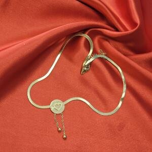 Golden Heart Charm Adjustable Chain – Elegant Women’s Necklace