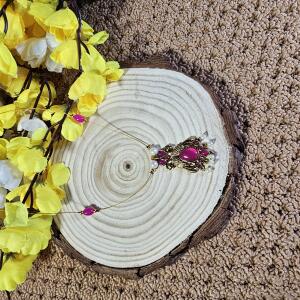 Peacock Grace Pink Stone Invisible Chain Pendant