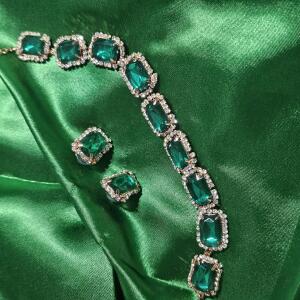 Emerald Royale Necklace Set