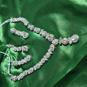 Ivory Teardrop Crystal Layered Necklace Set